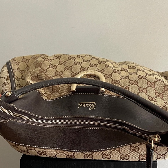 GG Canvas Medium D-Ring Hobo Bag - Picture 12 of 15